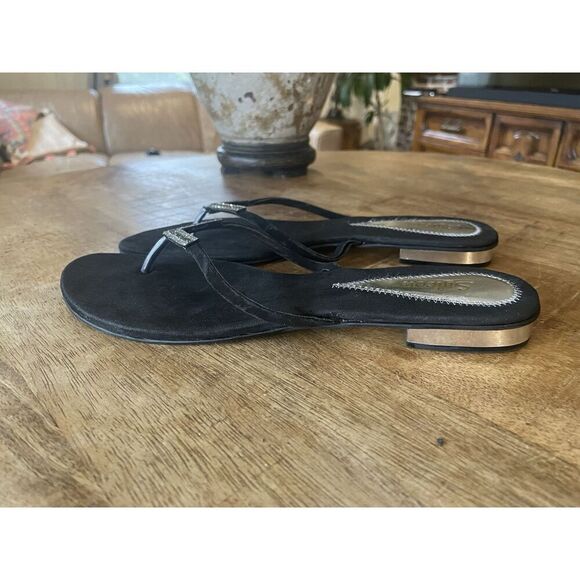 Sylcon Women’s Black Rhinestone Flip Flop Sandals Size 9 - Picture 2 of 5